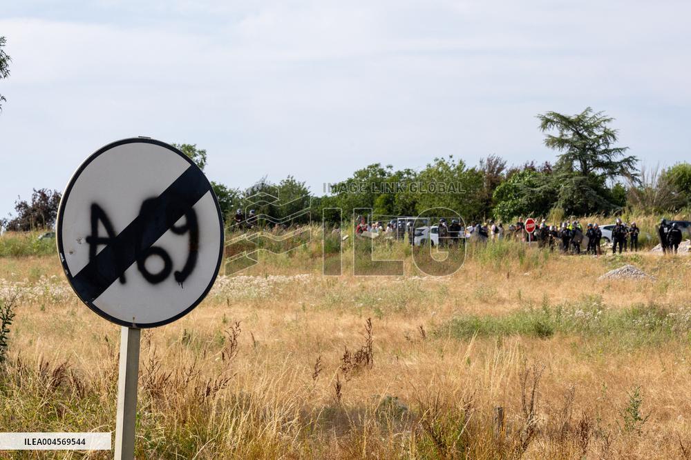 Demonstration Against Motorway Construction - Toulouse