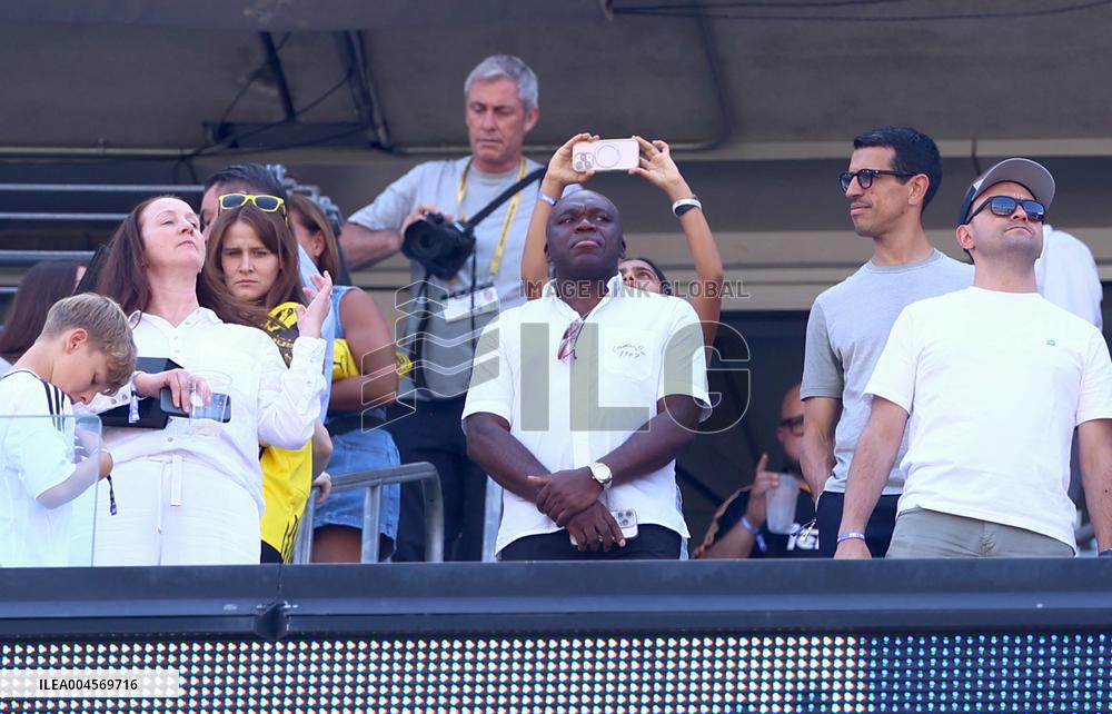 Celebrities at The Real Madrid VS Dortmnund - FIFA Club World Cup - New Jersey