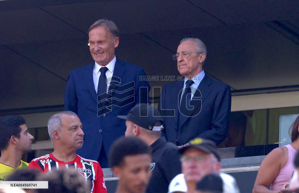 Celebrities at The Real Madrid VS Dortmnund - FIFA Club World Cup - New Jersey