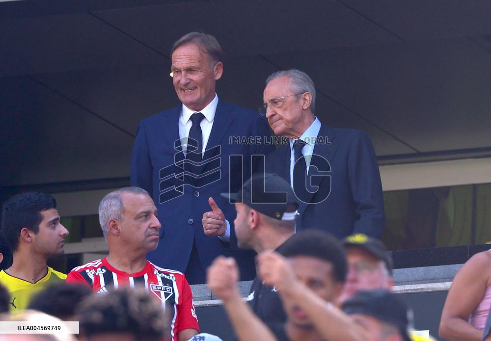 Celebrities at The Real Madrid VS Dortmnund - FIFA Club World Cup - New Jersey