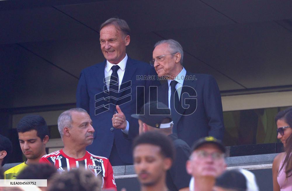 Celebrities at The Real Madrid VS Dortmnund - FIFA Club World Cup - New Jersey