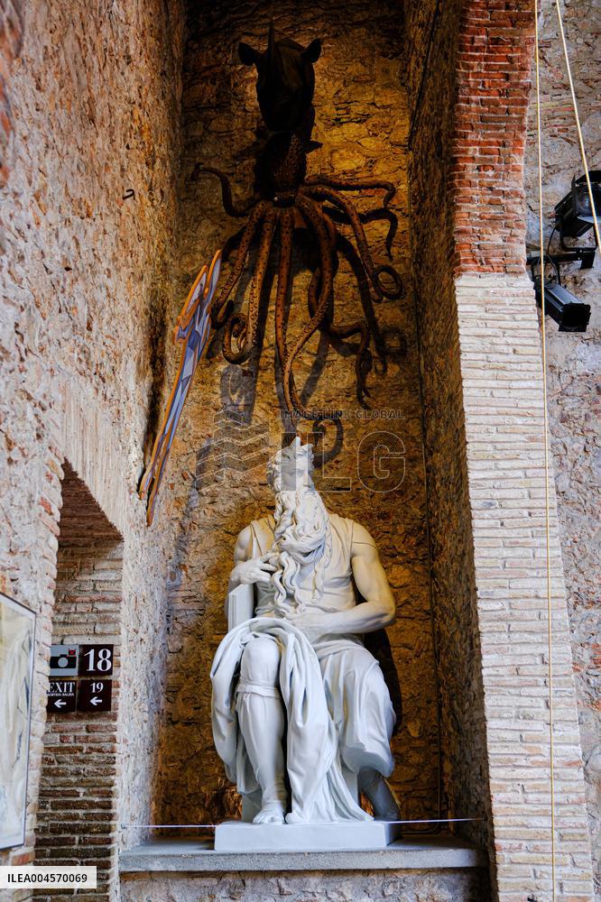 Dali Theatre and Museum Illustrations - Spain