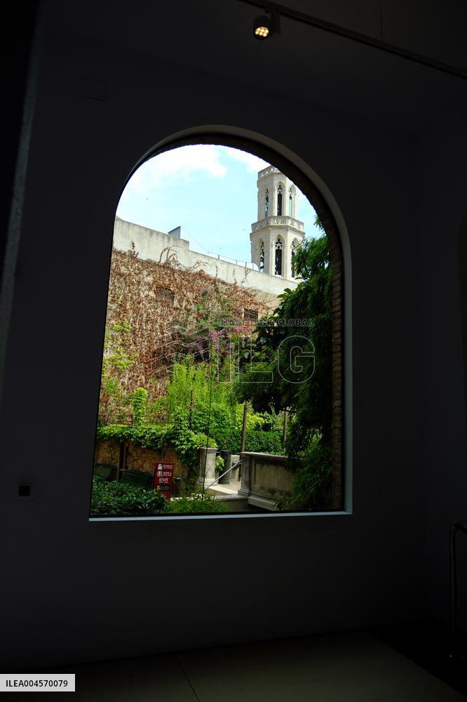 Dali Theatre and Museum Illustrations - Spain