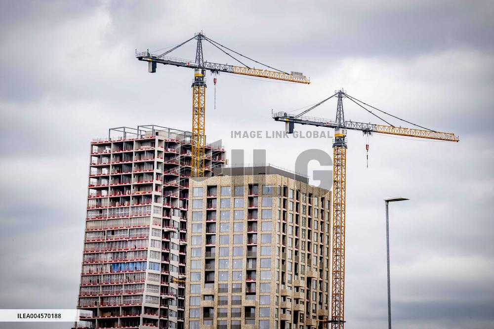 Illustration - Construction in The City