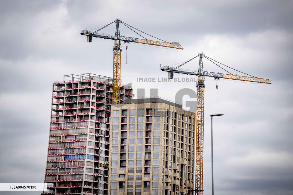 Illustration - Construction in The City