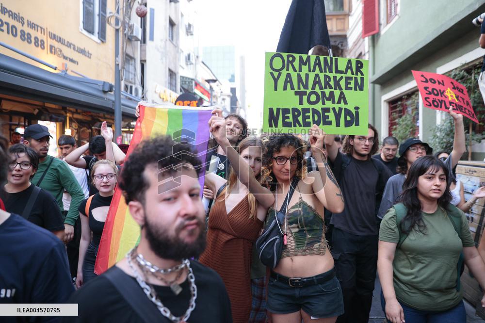 Anti Gouvernement Protest in Izmir -Turkey