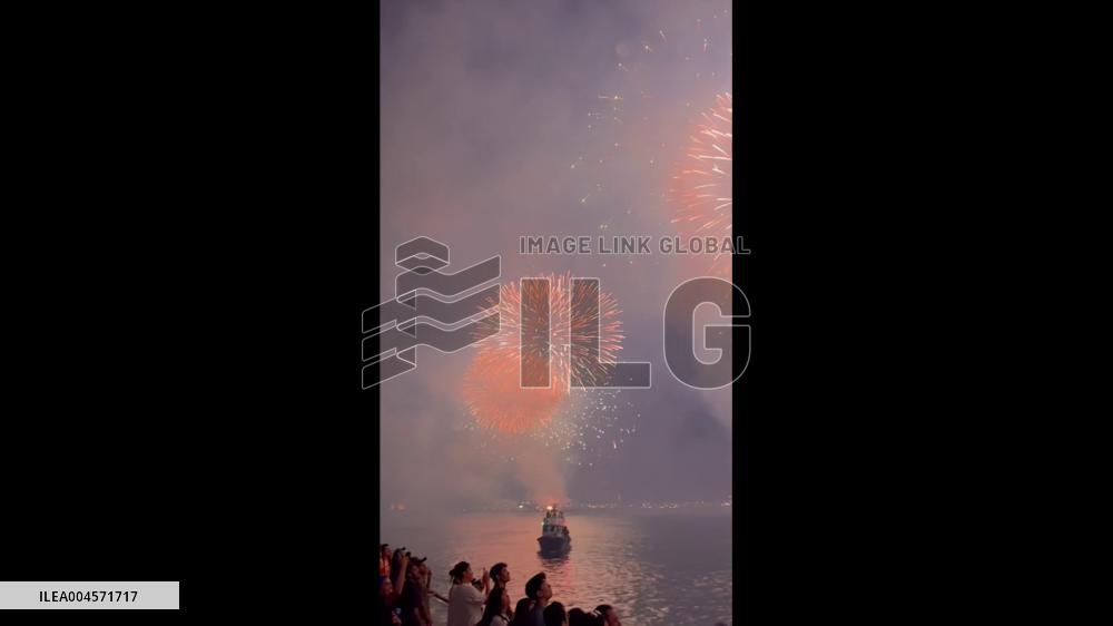 US: Macy’s Independence Day Fireworks Dazzle Over NYC Skyline