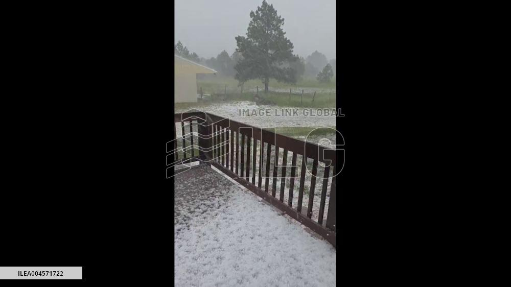US: Storm Brings Hail in Colorado