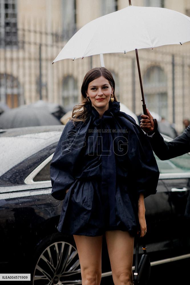 PFW - Patou Arrivals