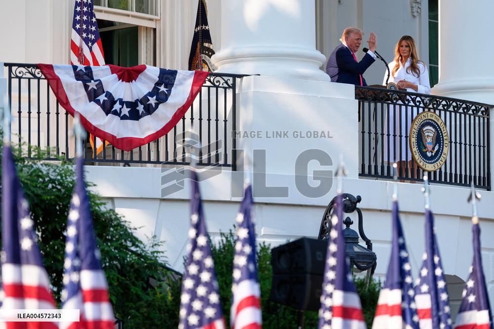 Trump Signs Tax Bill And Watches July 4th Parade