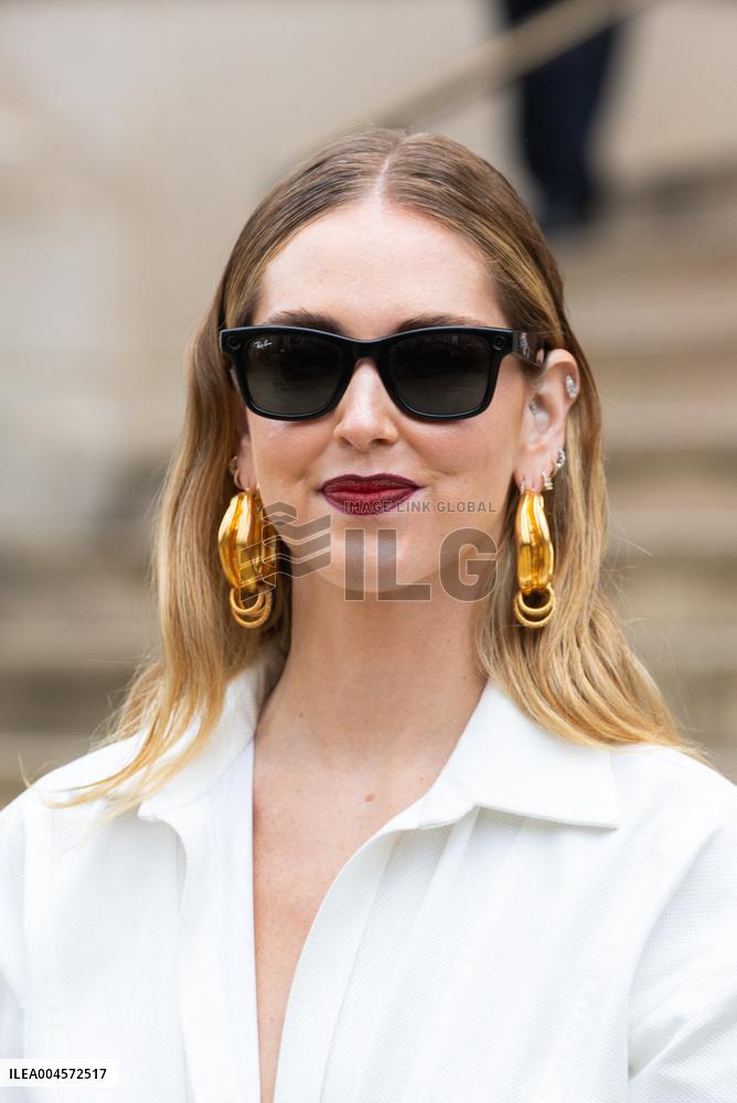 PFW Chiara Ferragni Ray Ban Meta NB