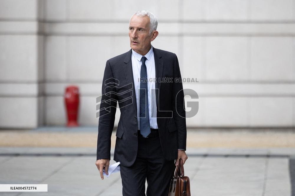 Socialist Party Members arrive for a meeting about the preparation of the 2026 Budget at Bercy - Paris RL