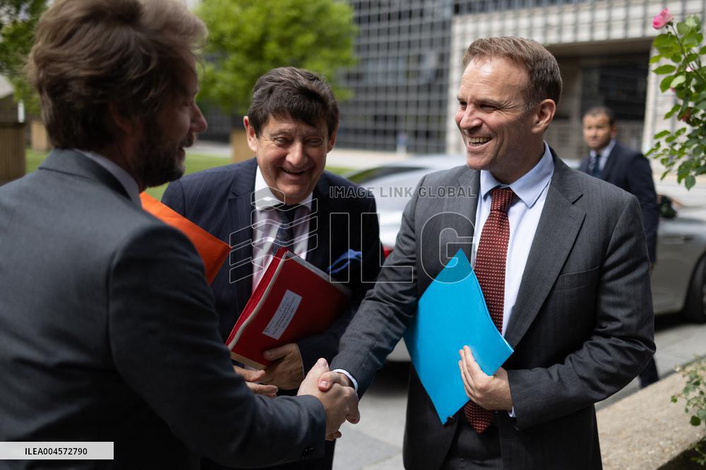 Socialist Party Members arrive for a meeting about the preparation of the 2026 Budget at Bercy - Paris RL