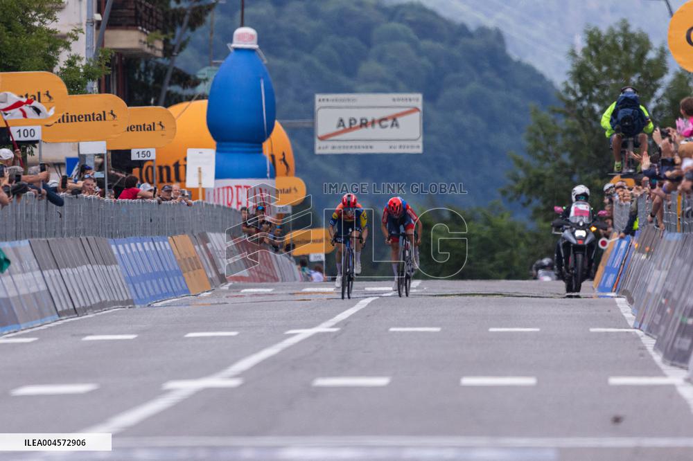 CICLISMO - Giro d'Italia - Giro d'Italia Women - Stage 2 - Clusone/Aprica