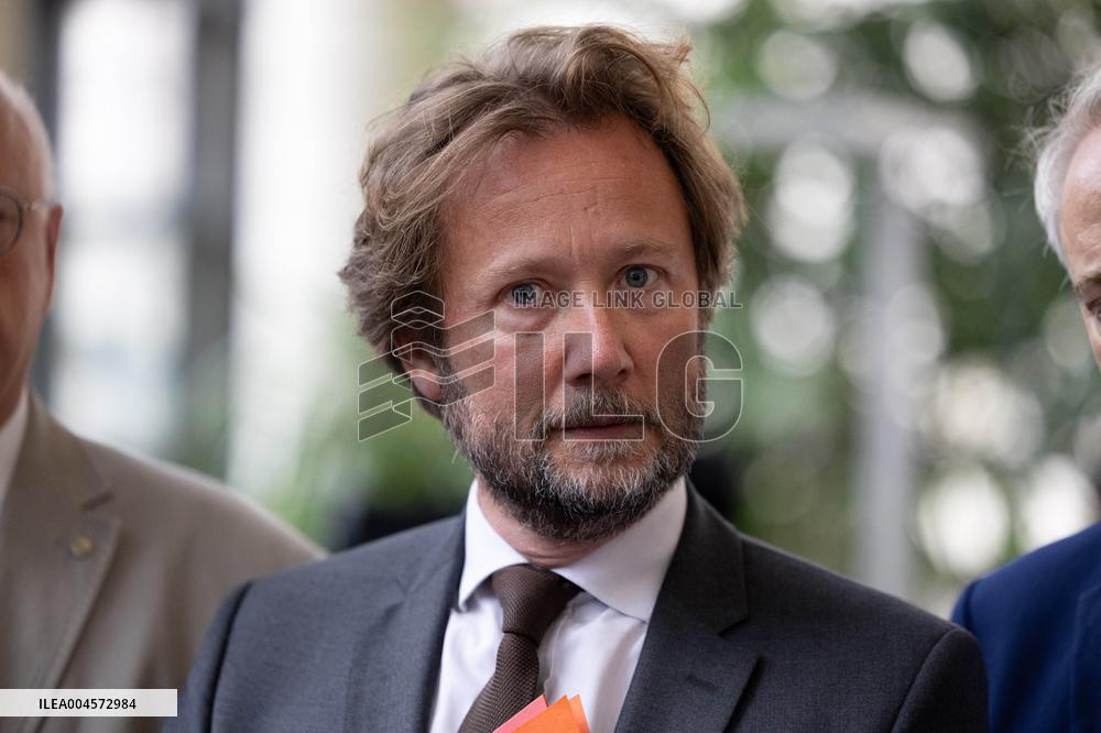 Socialist Party Members arrive for a meeting about the preparation of the 2026 Budget at Bercy - Paris RL