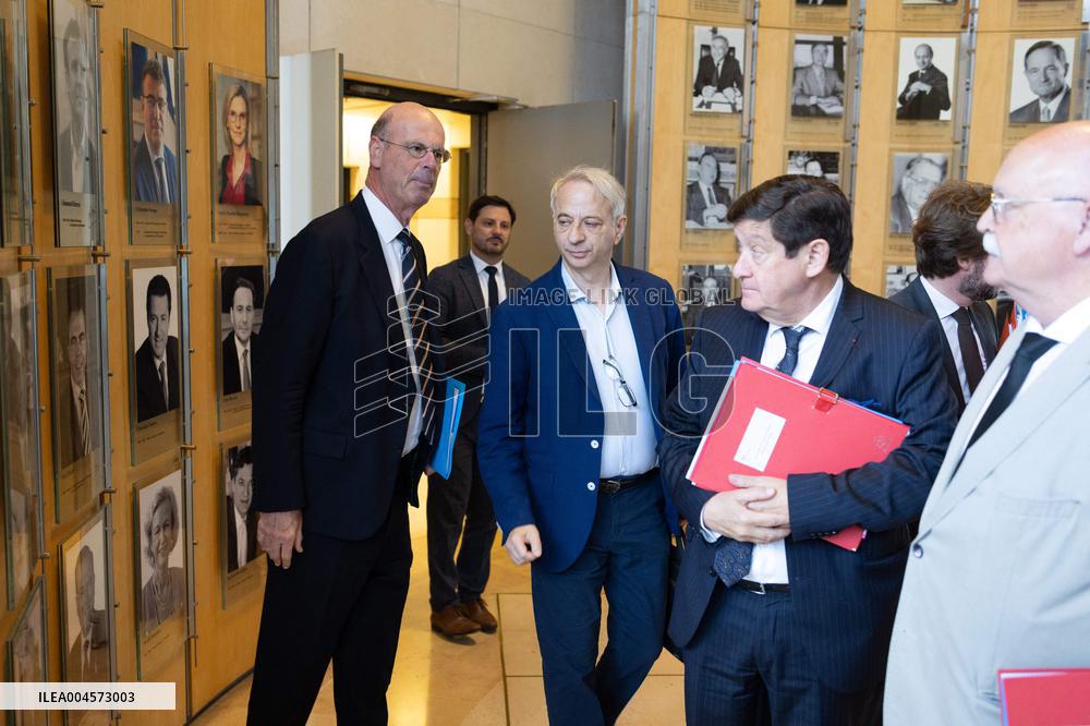 Socialist Party Members arrive for a meeting about the preparation of the 2026 Budget at Bercy - Paris RL