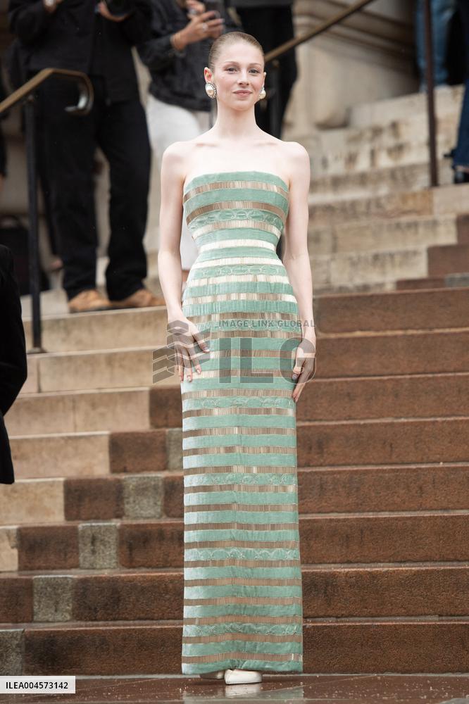 PFW Schiaparelli Arrivals AM