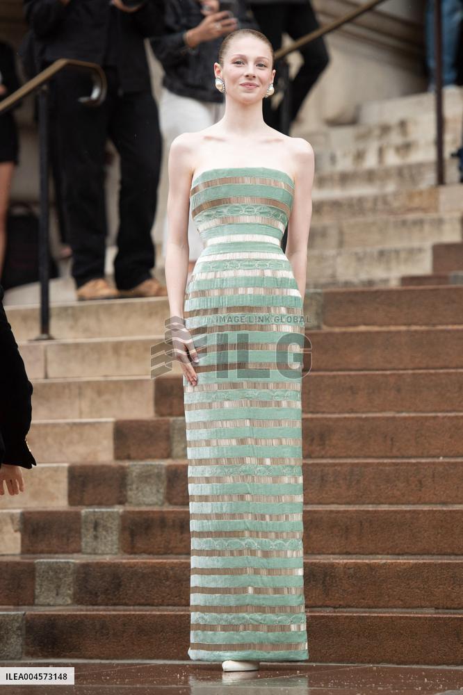 PFW Schiaparelli Arrivals AM