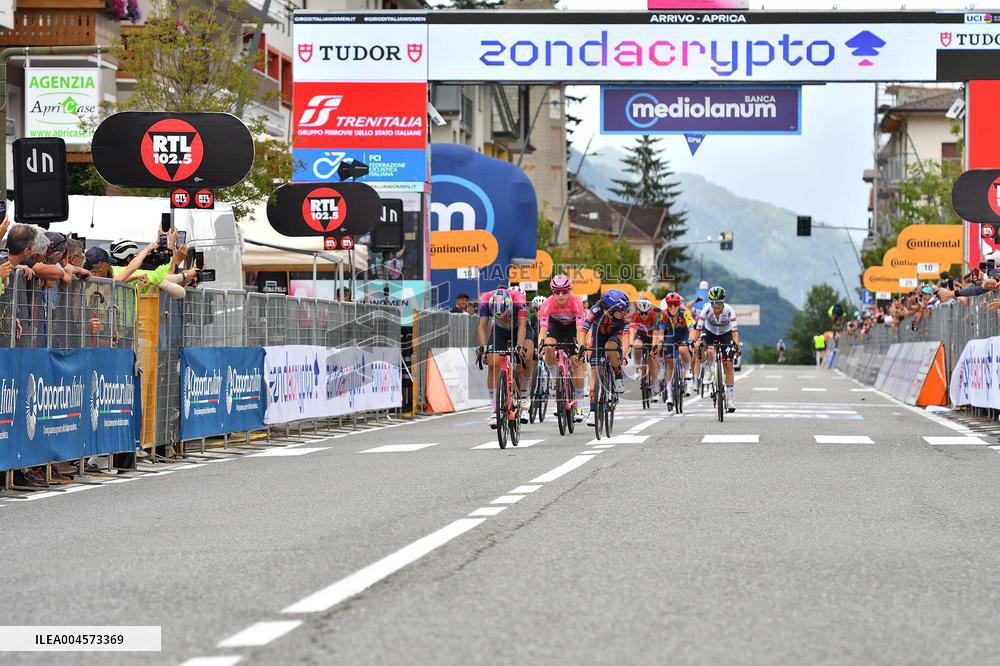 CICLISMO - Giro d'Italia - Giro d'Italia Women - Stage 2 - Clusone/Aprica
