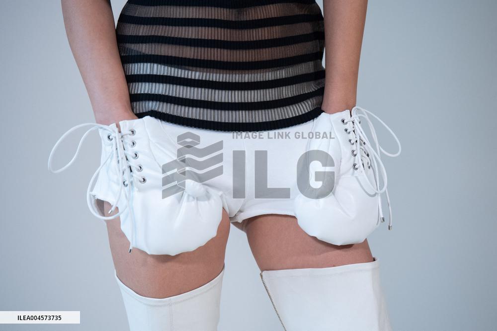 PFW Georges Hobeika Front Row AM