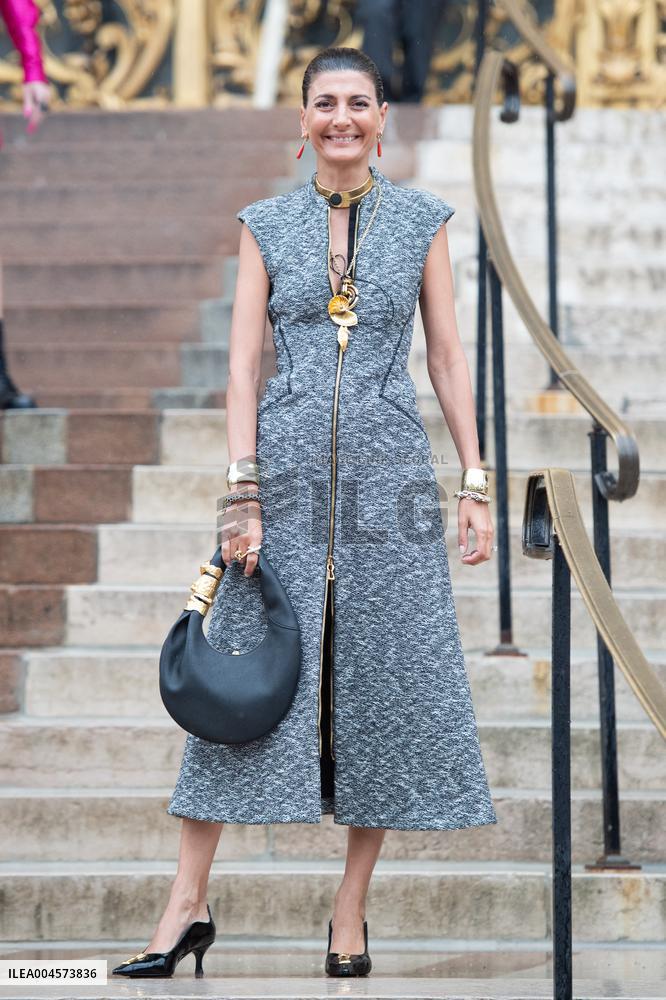 PFW Schiaparelli Arrivals AM