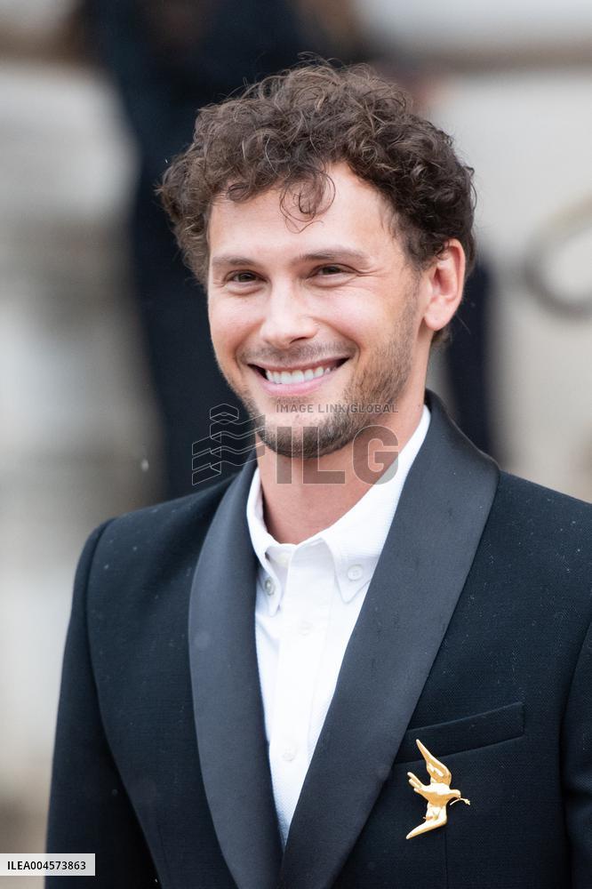 PFW Schiaparelli Arrivals AM