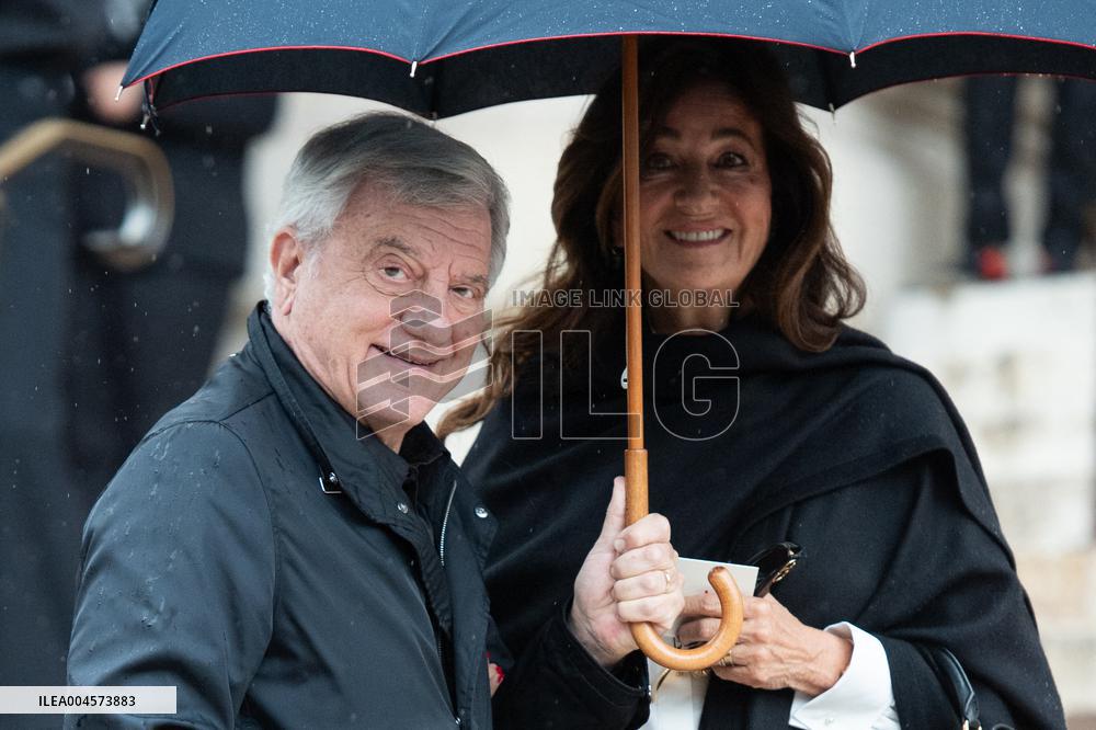 PFW Schiaparelli Arrivals AM