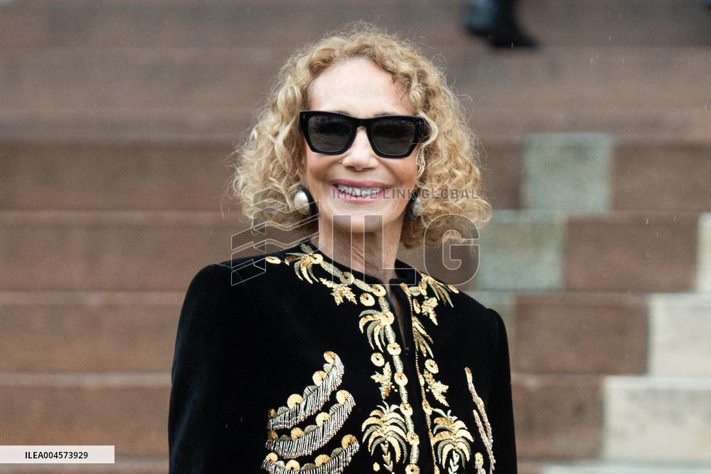 PFW Schiaparelli Arrivals AM