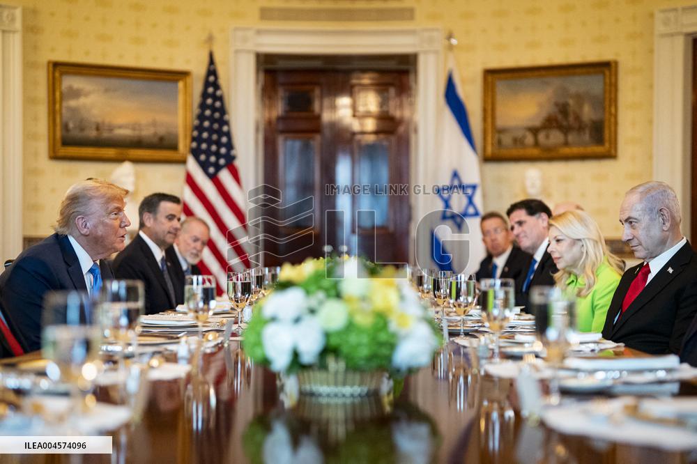 President Trump during a dinner with PM Netanyahu - DC