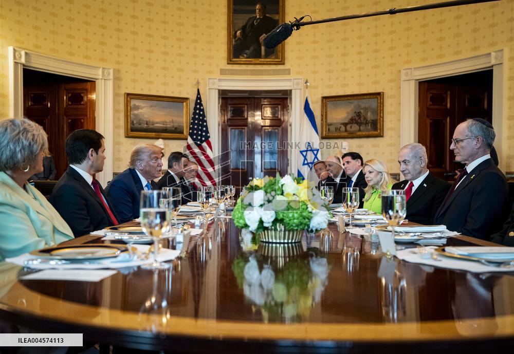 President Trump during a dinner with PM Netanyahu - DC