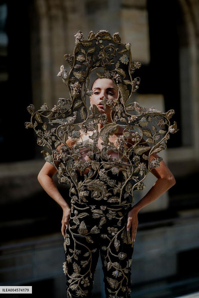 PFW - Rahul Mishra Street Style