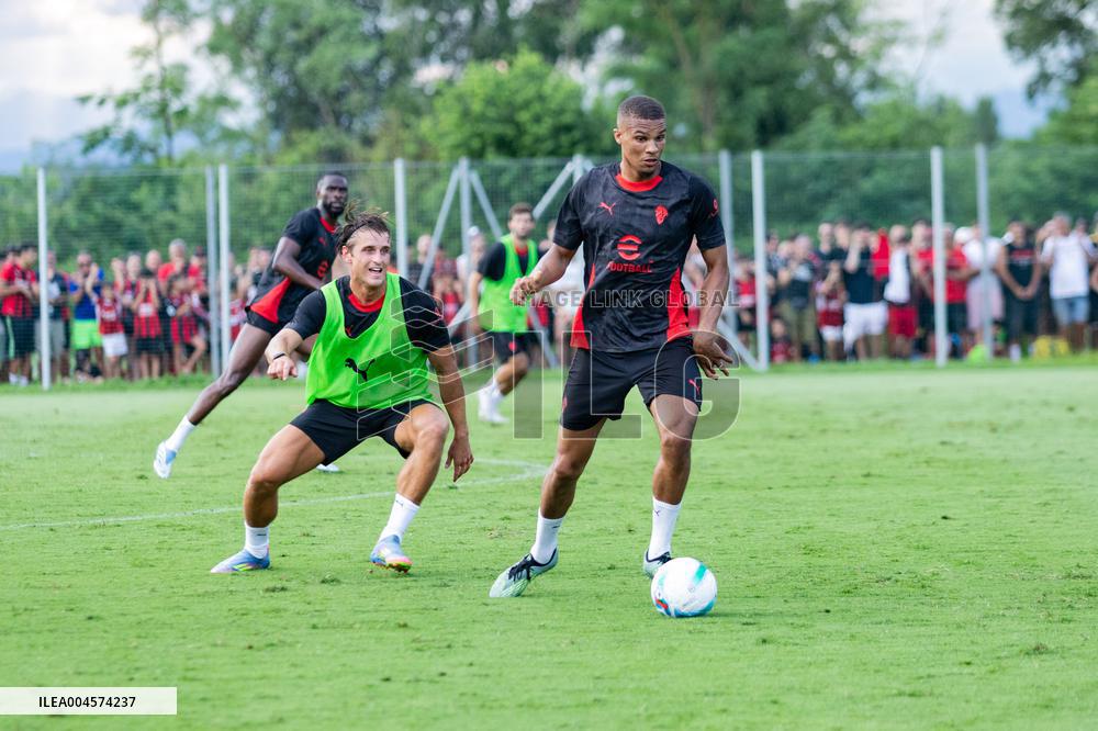 CALCIO - Serie A - AC Milan training session