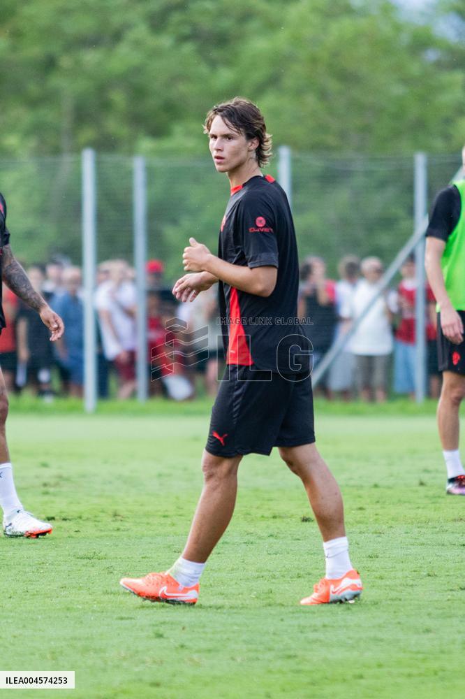 CALCIO - Serie A - AC Milan training session