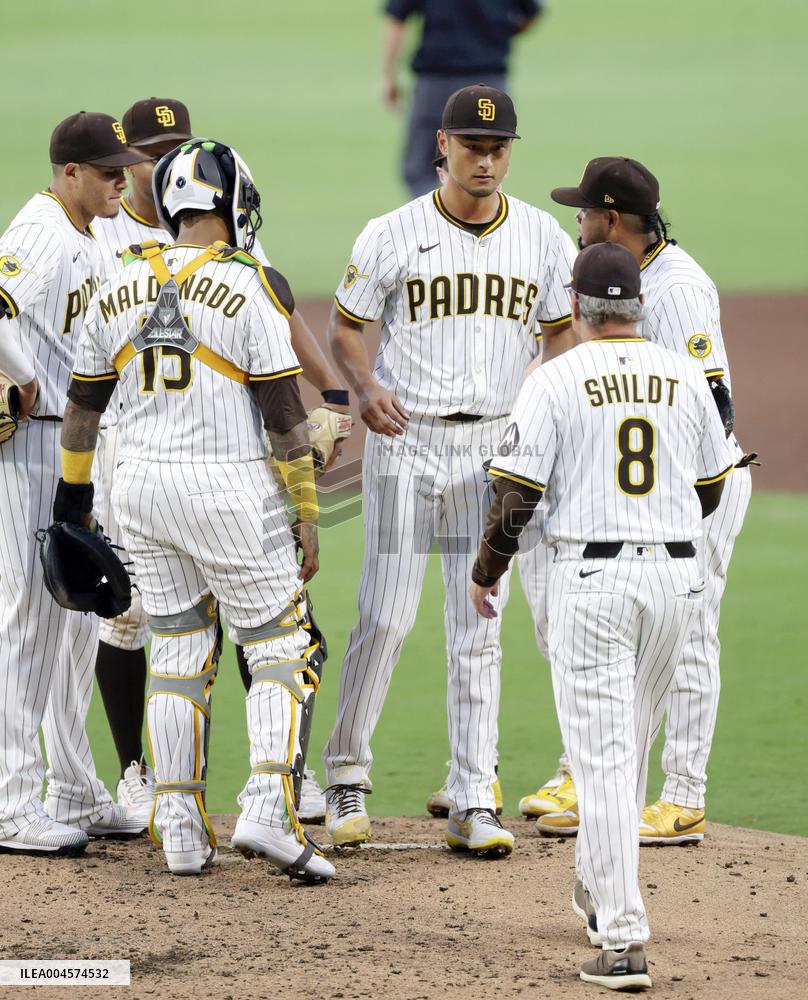 Baseball: Diamondbacks vs. Padres