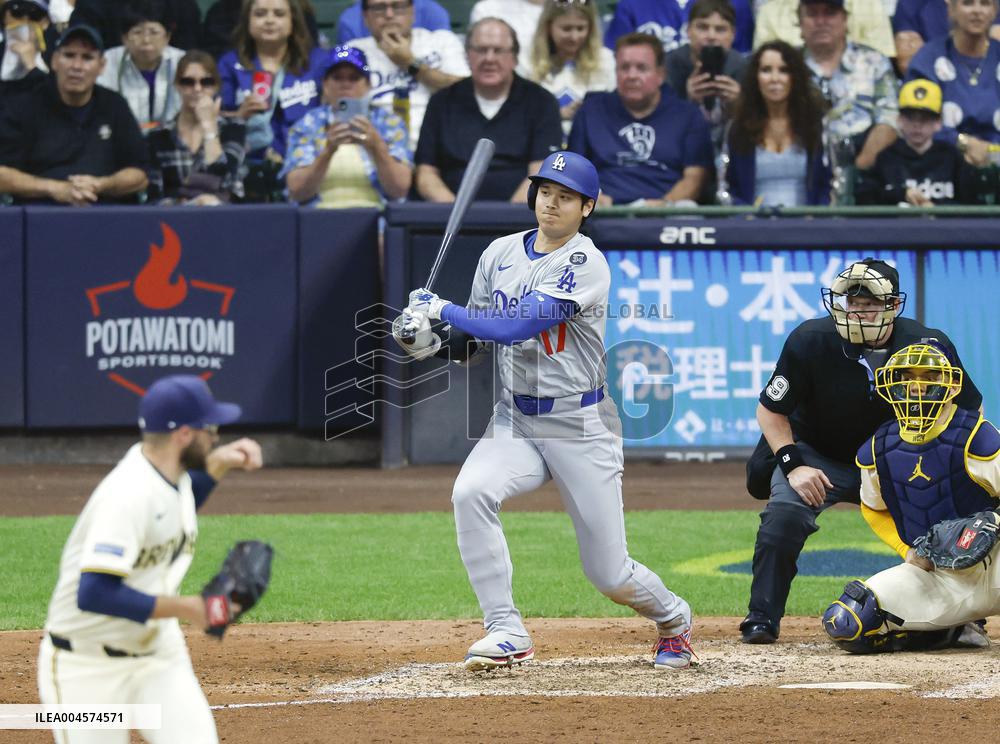 Baseball: Dodgers vs. Brewers