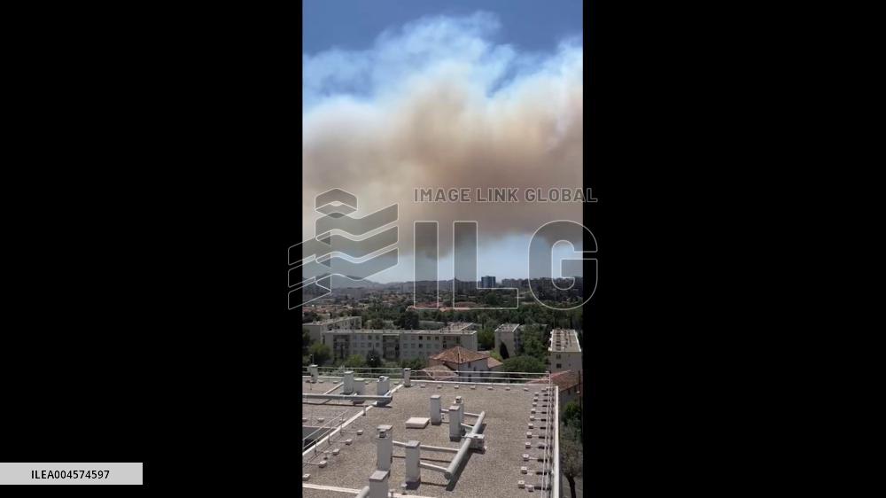 France: Blaze Near Marseille Spreads Rapidly, Disrupts Travel 2