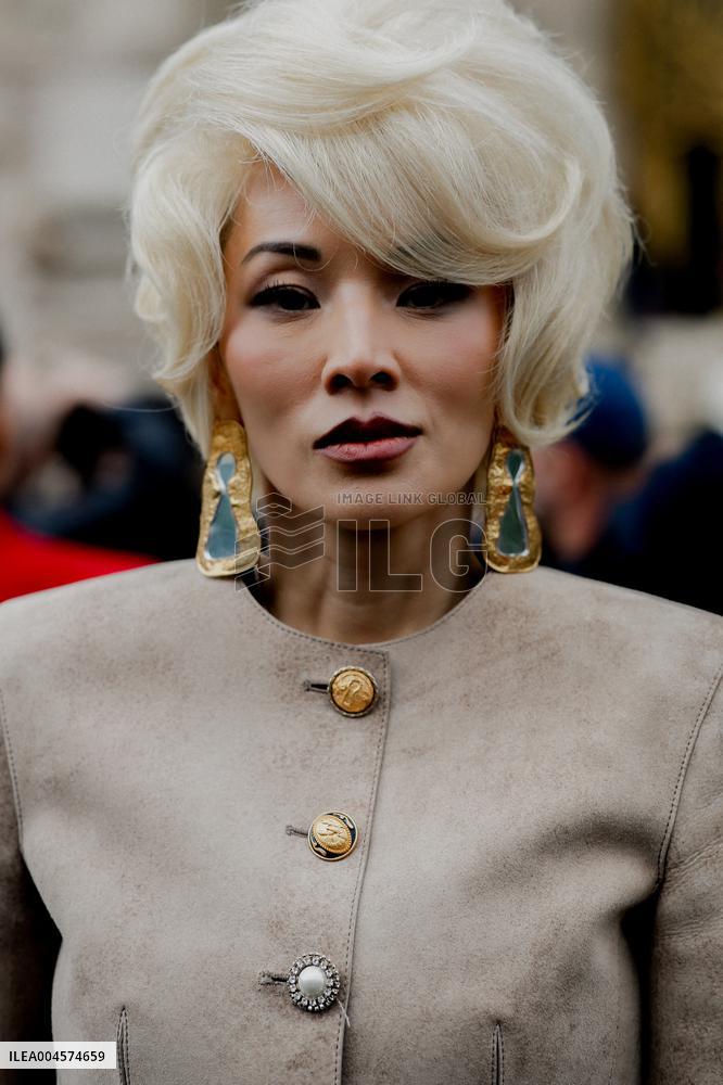 PFW - Schiaparelli Street Style