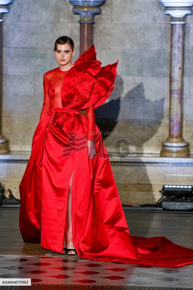 PFW - Lena Erziak Runway