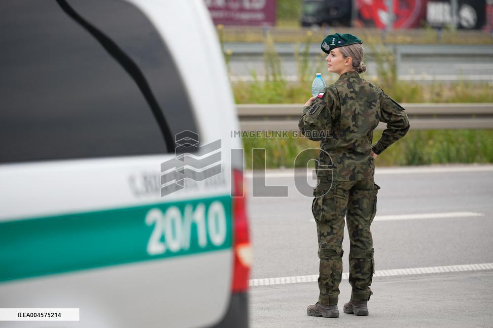 Poland Begins Controls on Borders with Germany and Lithuania