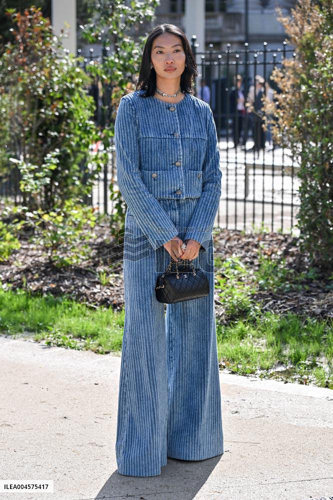 PFW Chanel Outside Arrivals