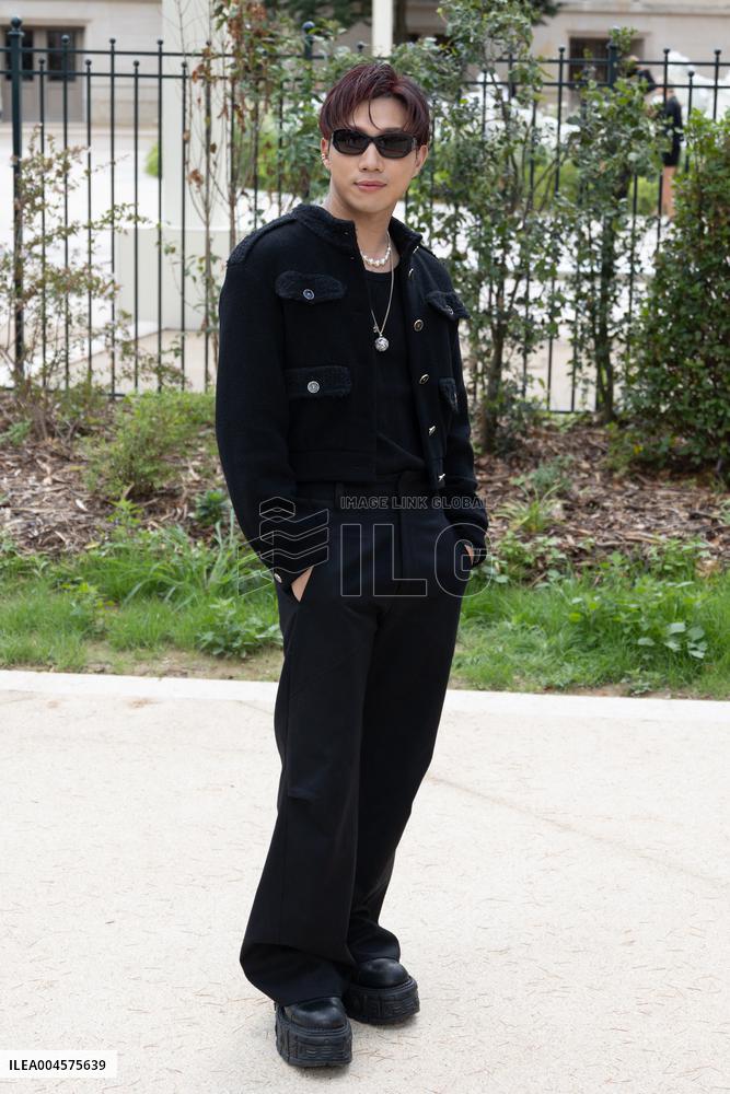 PFW Chanel Outside Arrivals NB