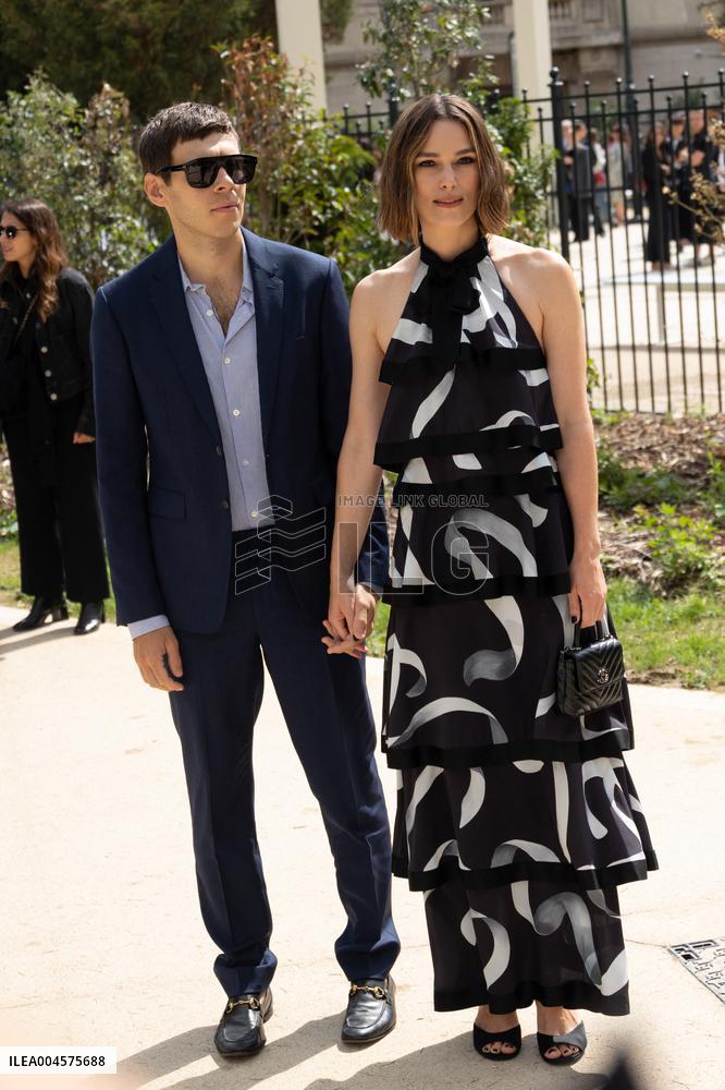 PFW Chanel Outside Arrivals NB