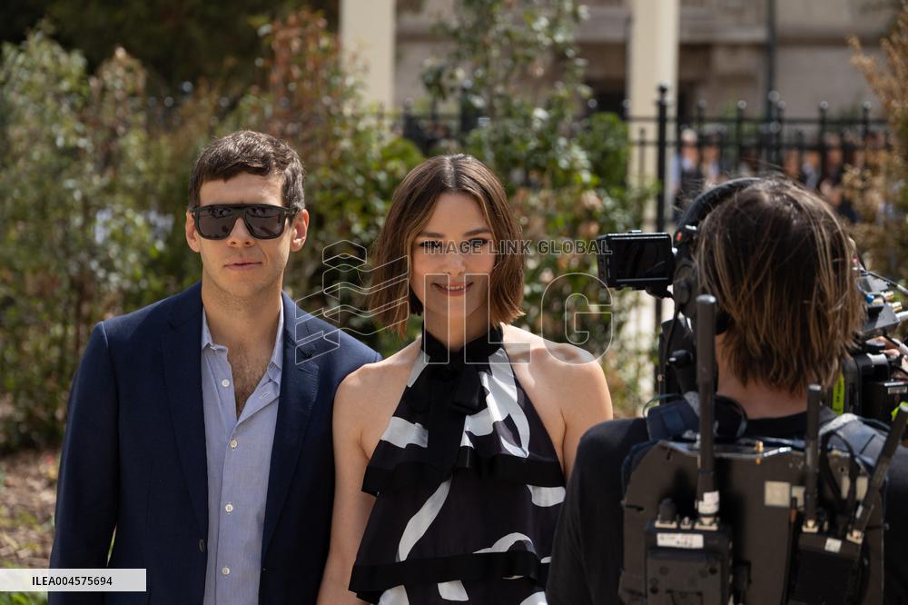 PFW Chanel Outside Arrivals NB