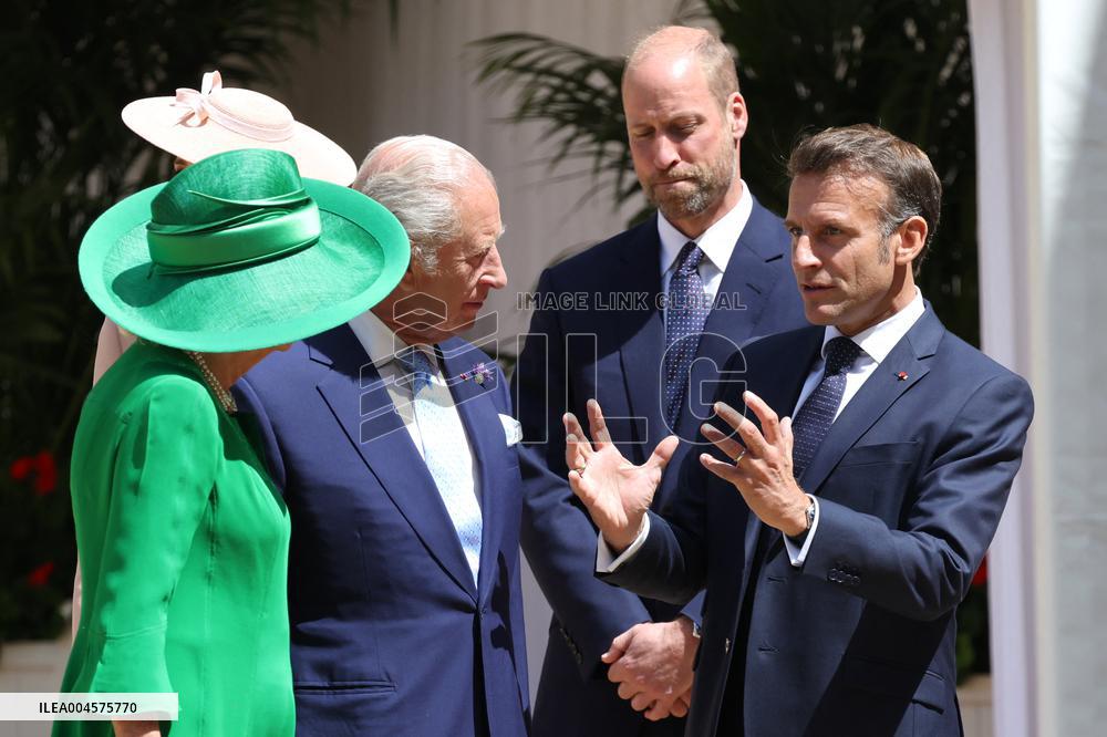 Emmanuel And Brigitte Macron Attend Welcoming Ceremony - Windsor