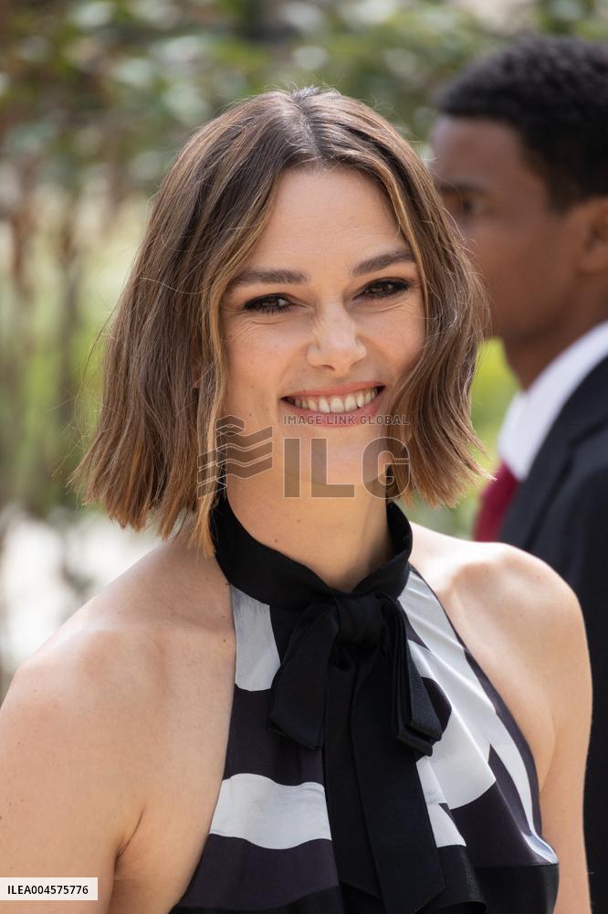 PFW Chanel Outside Arrivals NB