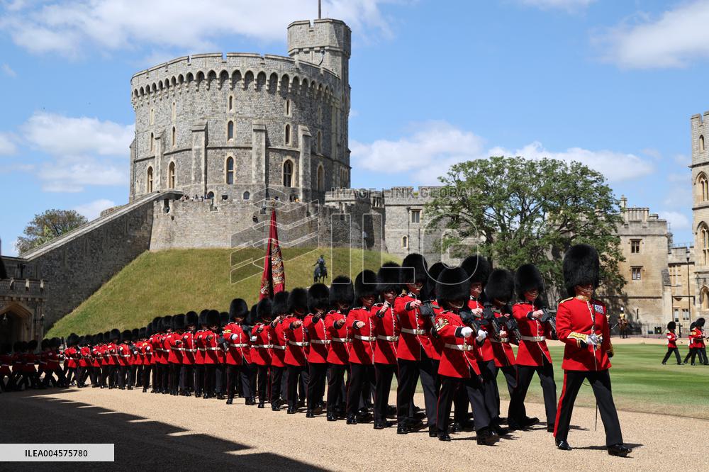 Emmanuel And Brigitte Macron Attend Welcoming Ceremony - Windsor