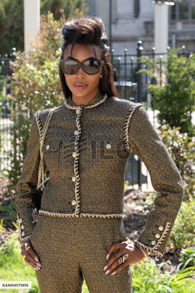 PFW - Chanel Outside Arrivals