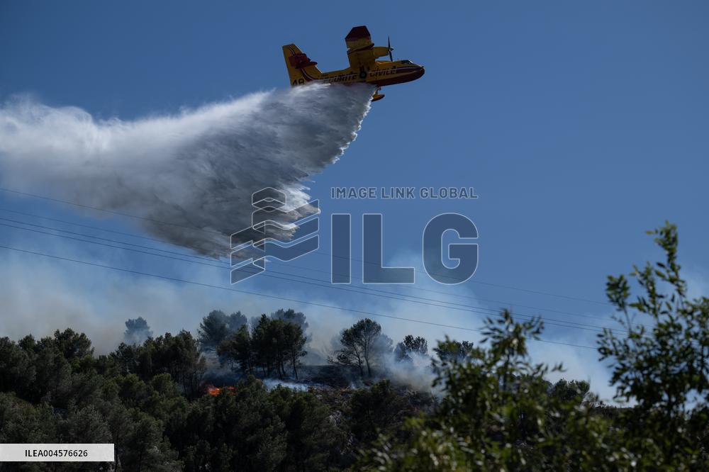 Wildfire Reaches Edge Of Marseille - France