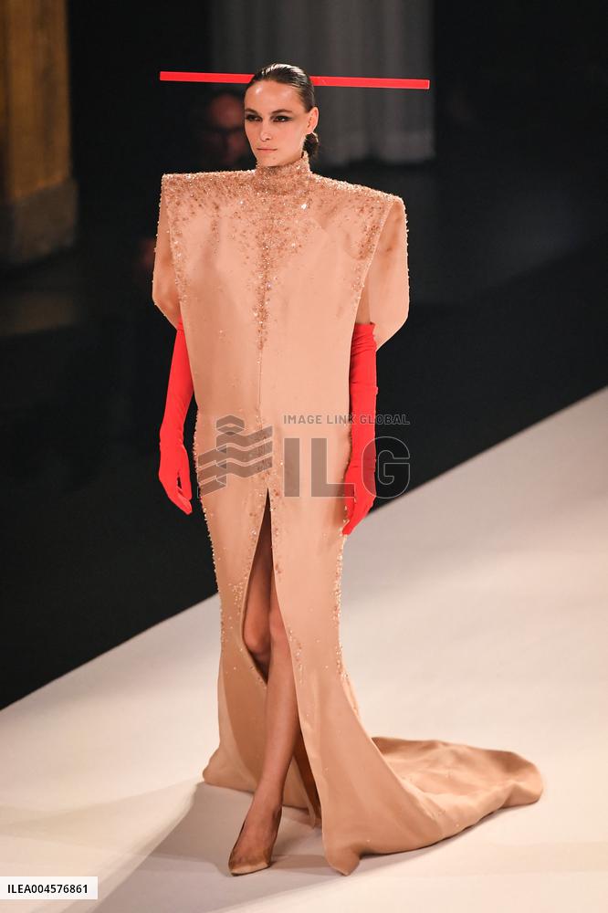 PFW - Stephane Rolland Runway in Paris FA