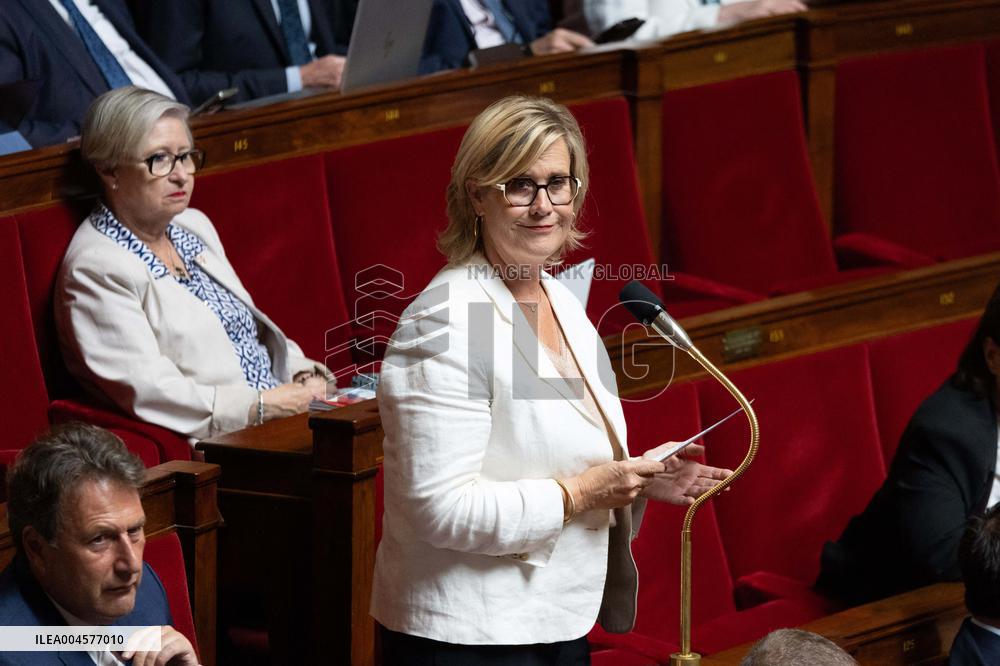 Questions to the government at the National Assembly - Paris RL
